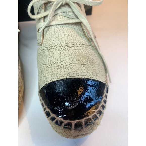 CHANEL Crackled Leather Espadrille High Top Shoe Size EU 38 US 8 - Picture 5 of 15